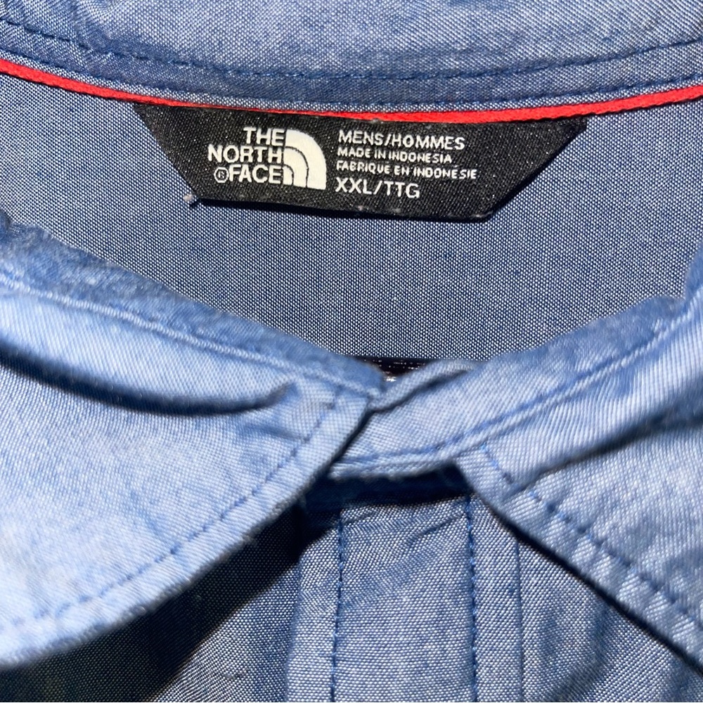 The North Face Men's Loghill Demin Blue Short Sleeve Pocket Button Down Mens XXL - Picture 4 of 8